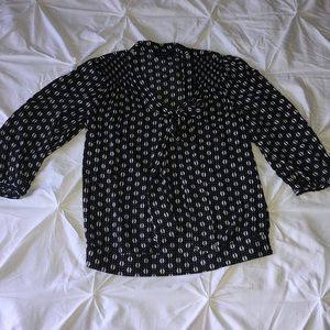 Black & White Limited Top